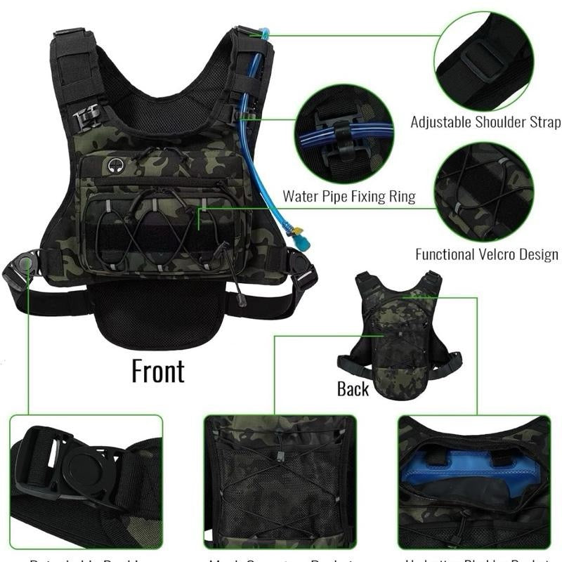 Hybrid Chest Rig details: adjustable straps, hose ring and Velcro panel