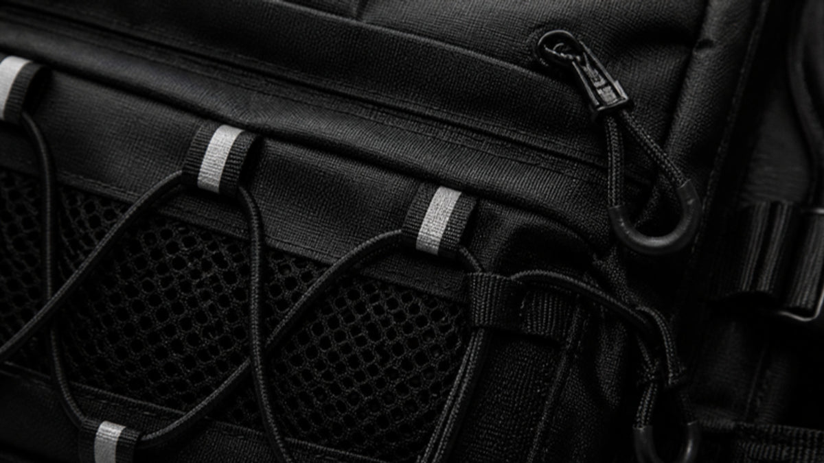 Hard-wearing shell, breathable back